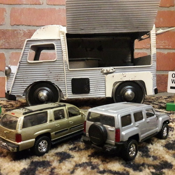 RETRO Metal Vintage ART Food Truck Van Home Decor 12" Toy Display Van Camper FUN - Picture 8 of 11